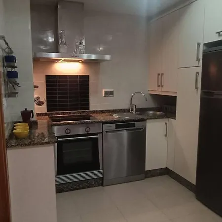 Apartamento En Cerca Playa *
